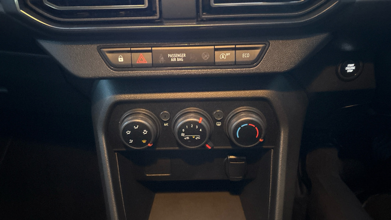 Dacia Sandero 1.0 TCe Comfort 5dr Bi Fuel Hatchback